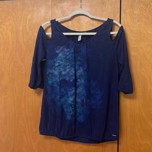 Hangten Cold-shoulder tee